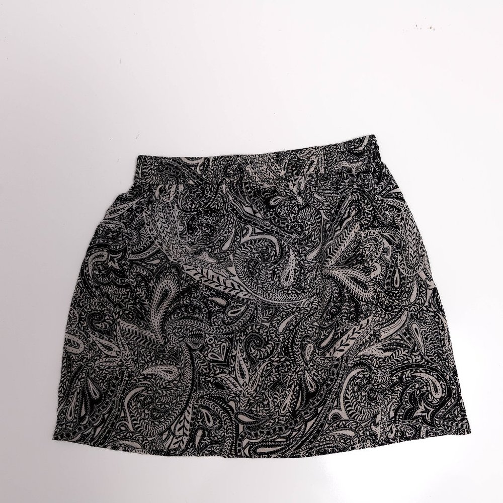 Ann Taylor LOFT Skirt with pockets